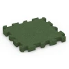 Dalle amortissante à emboîtement puzzle de WARCO en couleur Vert herbe au format 50 x 50 x 5 cm | 0,25 m². La photo de l’article 6307 dans la vue complète de face.