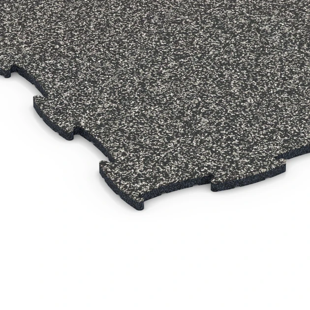 La vue détaillée sur les bords du produit WARCO 6832, Fitness Active dalle, au format 97,1 x 97,1 × 1,8 cm, en couleur Granit gris foncé.