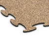 La vue détaillée sur les bords du produit WARCO 6871, Dalle Fitness Max, au format 98 x 98 × 1,8 cm, en couleur Terracotta.