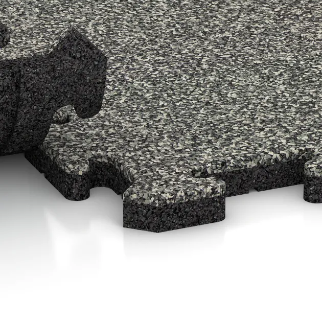 Le gros plan sur le système de connexion des revêtements de sol WARCO 5834 - Dalle événementielle pour extérieur en couleur Granit classique. Les dimensions 500 x 500 x 30 mm.