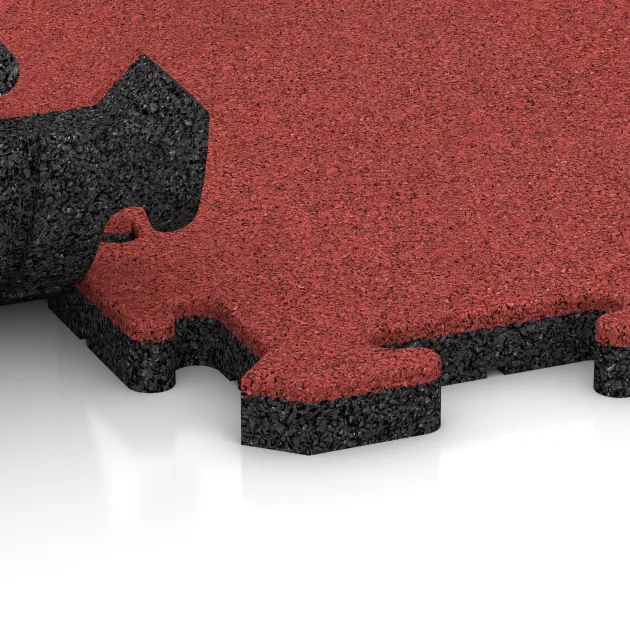 Le gros plan sur le système de connexion des revêtements de sol WARCO 5295 - Dalle plage de piscine en couleur Rouge corail. Les dimensions 500 x 500 x 30 mm.