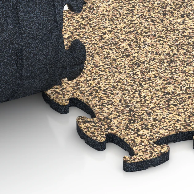 Le gros plan sur le système de connexion des revêtements de sol WARCO 6804 - Sol agility pour chiens en couleur Rattan. Les dimensions 44,6 x 44,6 x 1,8 cm.
