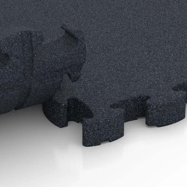 Le gros plan sur le système de connexion des revêtements de sol WARCO 6965 - Fitness Premium sol technique en couleur Anthracite. Les dimensions 28,9 x 28,9 x 2,8 cm.