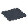 La vue du dessous ou de la face inférieure, c’est-à-dire la face inférieure de la pièce moulée WARCO 6391 - Stallmatte Puzzle au format 102,5 x 102,5 x 3 cm | 1,05 m².