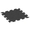 La vue du dessous ou de la face inférieure, c’est-à-dire la face inférieure de la pièce moulée WARCO 6834 - Fitness Active dalle au format 98 x 98 × 1,8 cm.
