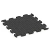 La vue du dessous ou de la face inférieure, c’est-à-dire la face inférieure de la pièce moulée WARCO 6858 - Fitness Active dalle au format 98 x 98 x 2,8 cm.